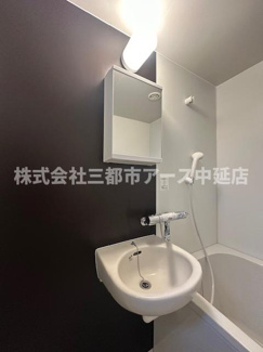 【洗面所】 | グラスハイム | グラスハイム　は三都市アース中延店へお任せください！　ご内覧可能なお部屋は物件現地お待ち合わせご案内可能です！