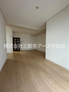 【居間・リビング】 | グラスハイム | グラスハイム　は三都市アース中延店へお任せください！　ご内覧可能なお部屋は物件現地お待ち合わせご案内可能です！