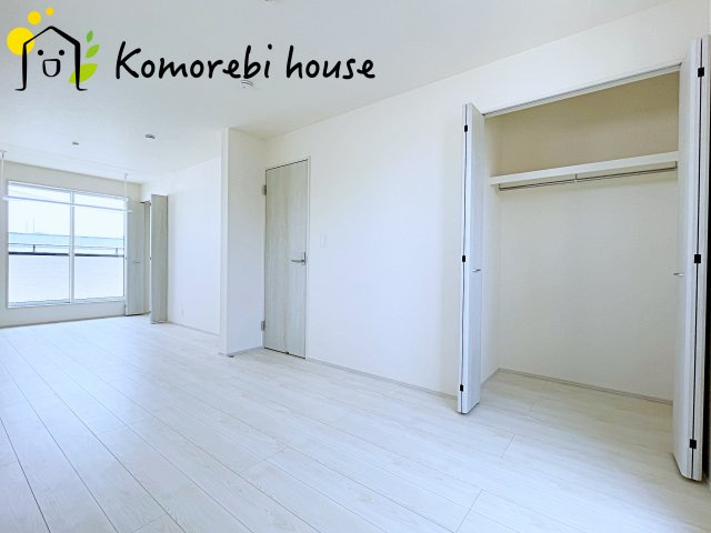 上尾市本町５丁目　新築一戸建て　ブルーミングガーデン　04の寝室|寝室にいかがでしょうか