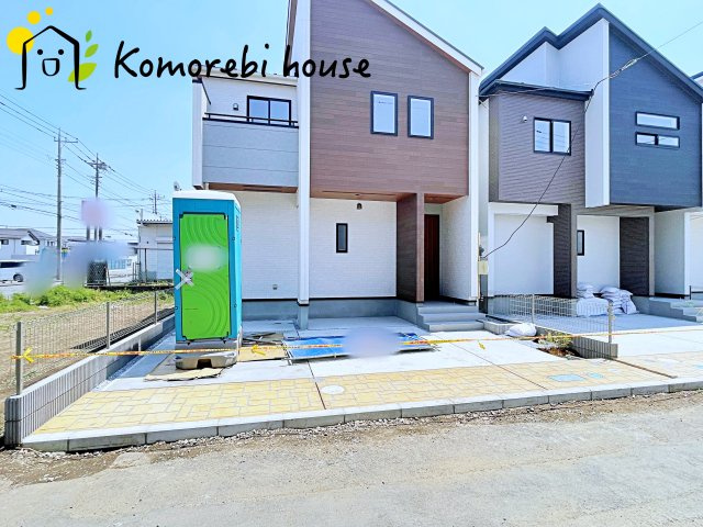 上尾市本町５丁目　新築一戸建て　ブルーミングガーデン　04の駐車場|5/2撮影