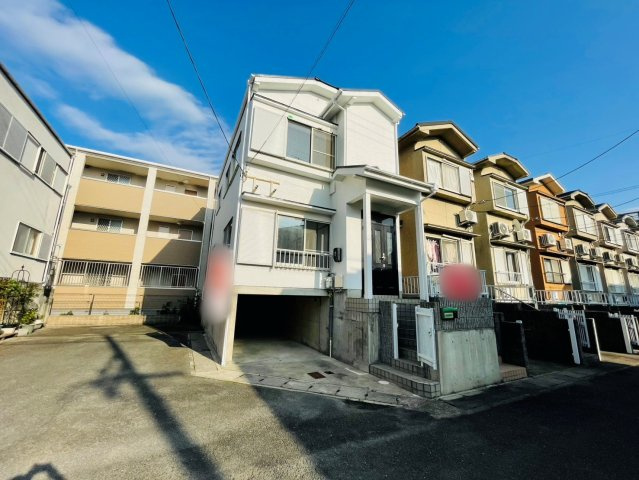 羽束師鴨川町の前面道路含む現地写真