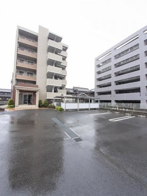 【駐車場】 | ルミエール山越