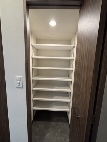 アルティザ春日原駅前マークスの収納