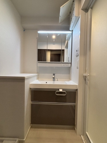 アルティザ春日原駅前マークスの洗面所