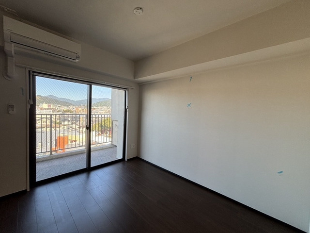 アルティザ春日原駅前マークスの居間・リビング