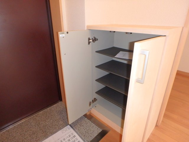ルーチェ・ボナールの玄関|他のお部屋の参考写真となります。