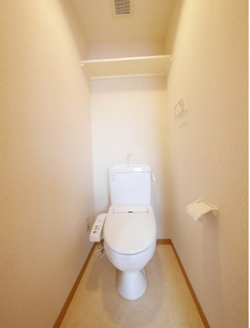 ルーチェ・ボナールのトイレ|他のお部屋の参考写真となります。