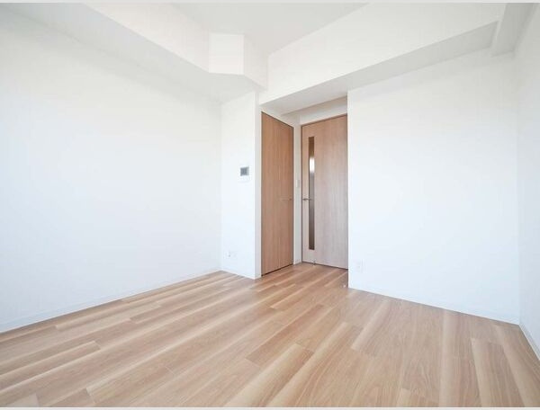 MAXIV大須観音の居間・リビング|同シリーズの内装写真となります