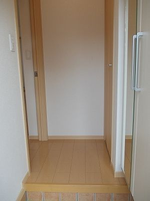 【玄関】 | レオハナA