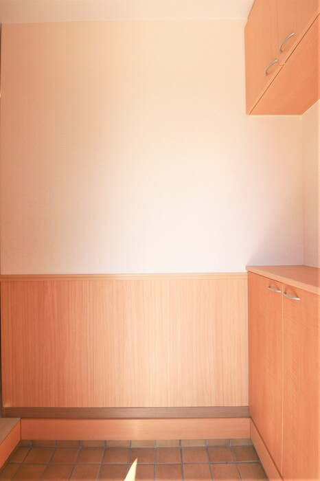 プロイド中央 ABCDEFGHの玄関|玄関