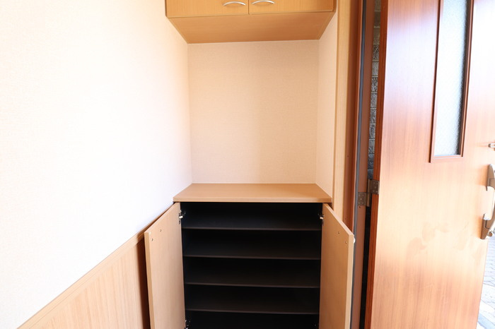 プロイド中央 ABCDEFGHの収納|シューズボックス