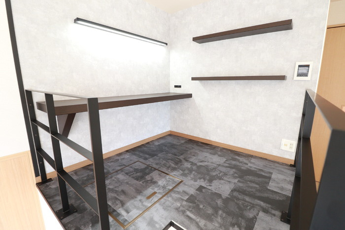 プロイド中央 ABCDEFGHの居間・リビング|LDK