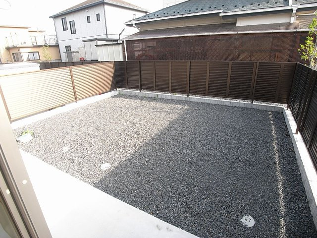 レーヴ・アビタシオンの庭|専用庭がございます