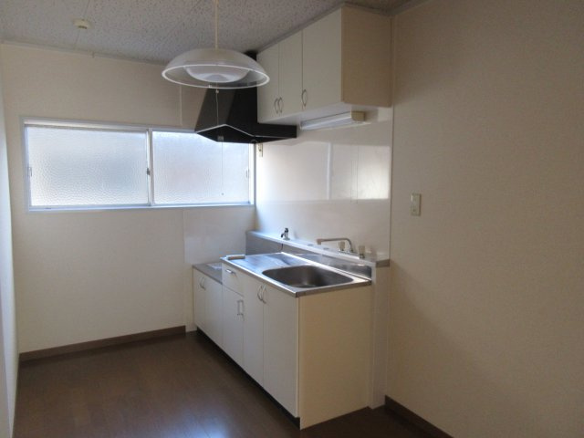 タウンハウス森北のキッチン