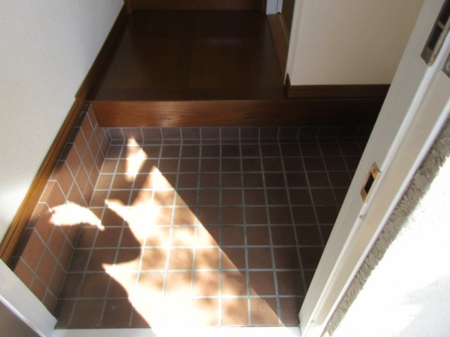 タウンハウス森北の玄関