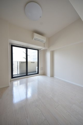 【居間・リビング】 | S-RESIDENCE神戸元町