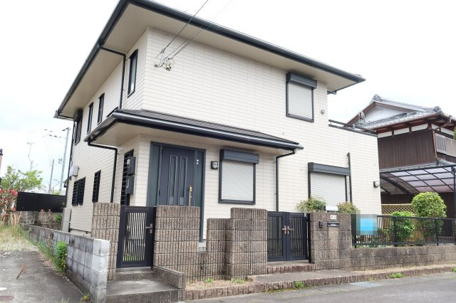 野洲市乙窪　中古戸建の外観