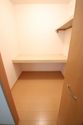 【収納】 | フローレンス