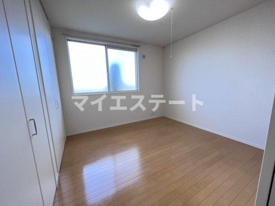 【洋室】 | シャーメゾンルミエールⅡ | 別部屋写真