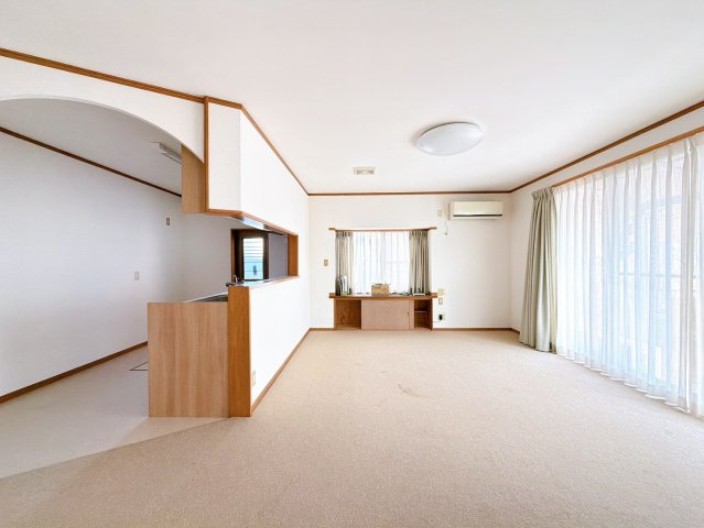 【居間・リビング】 | 伊勢崎市堀口町　中古住宅