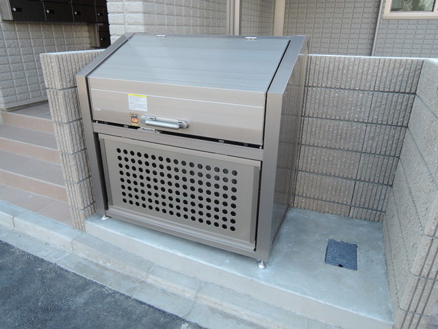 クレールメゾンのその他共用部分|★専用ゴミストッカー★