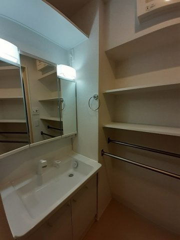 リバーサイドＫ－１の洗面所