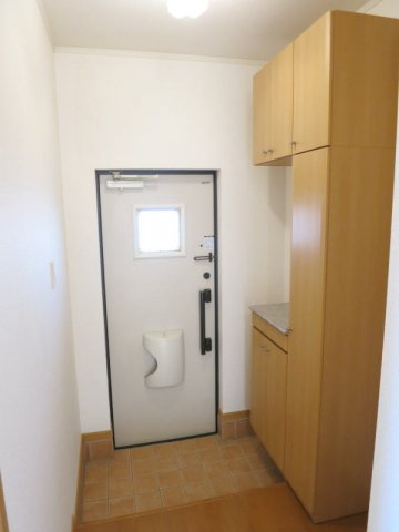 グレース・パレスの玄関