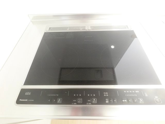 江北町惣領分　2号棟のキッチン|IHクッキングヒーター