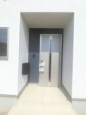 江北町惣領分　2号棟の玄関|毎日通る玄関はこちらです