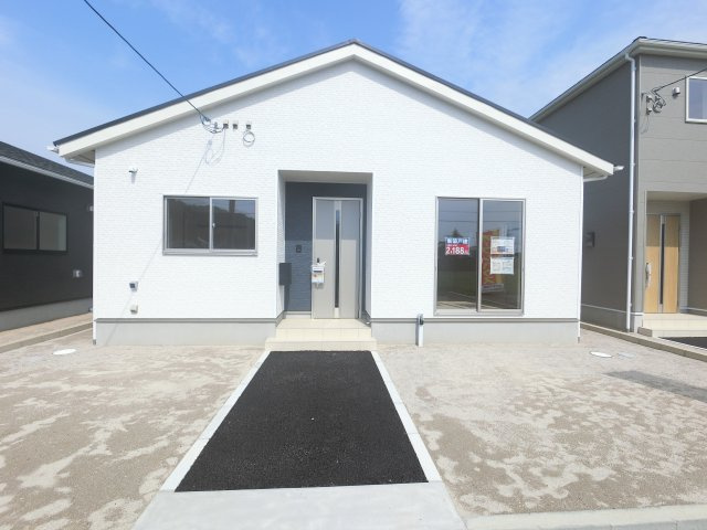 江北町惣領分　2号棟の外観