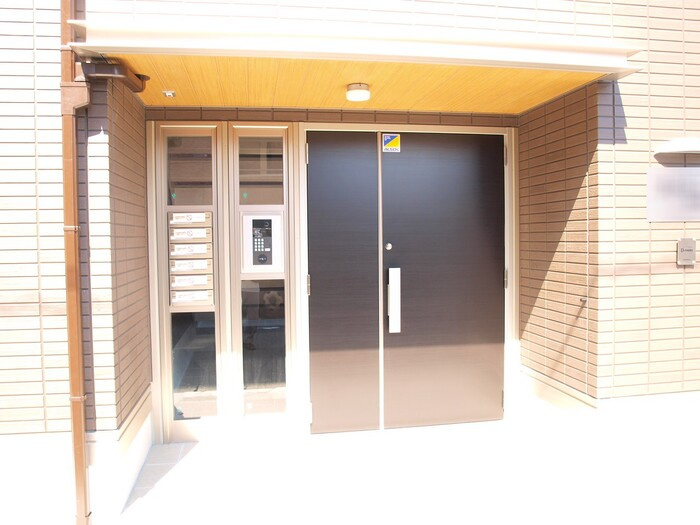 【エントランス】