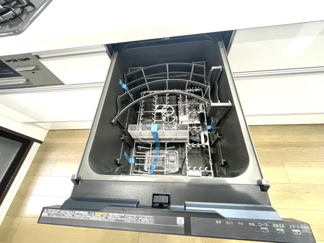 ヴィルヌーブ大池D棟のその他|食洗器付きのキッチン♪
日々使うものだからからこその、こだわりの設備にしております☆
