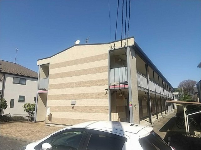 レオパレスプラシード竹丘の外観