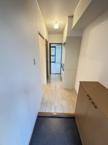 森のハイツ壱番館の玄関