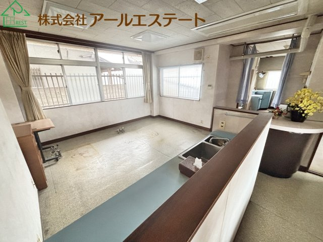 姫路市飾磨区須加　　　山陽電鉄「飾磨駅」徒歩17分の内装