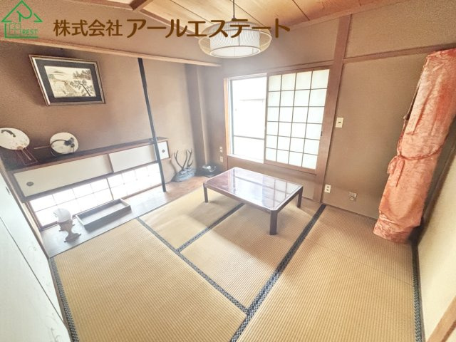 姫路市飾磨区須加　　　山陽電鉄「飾磨駅」徒歩17分の和室