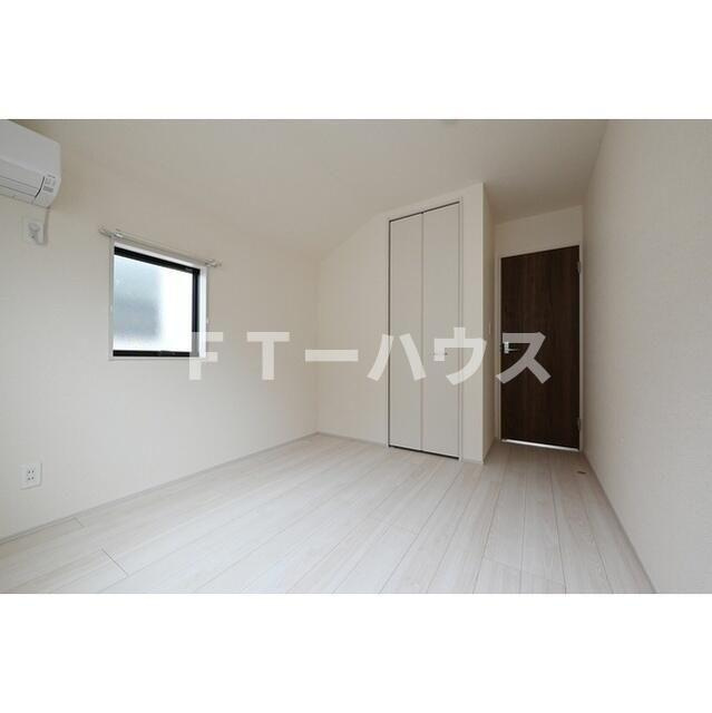Ｋｏｌｅｔ二和向台＃０９の洋室
