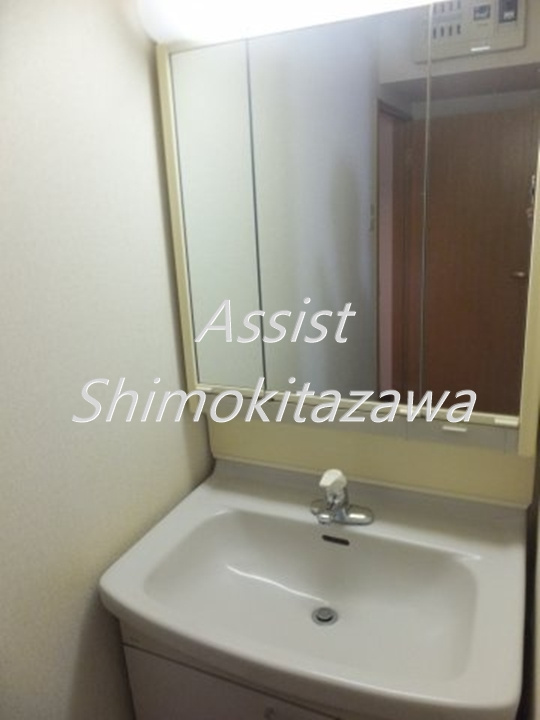 オーベルジュ三宿の独立洗面台|※同物件参考写真です