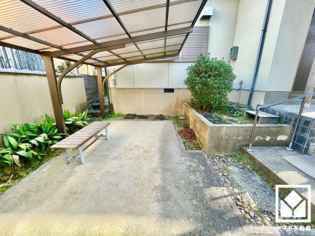 伏見区醍醐御陵西裏町の駐車場