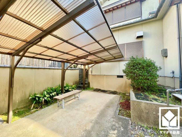 伏見区醍醐御陵西裏町の駐車場