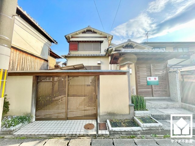 伏見区醍醐御陵西裏町の外観