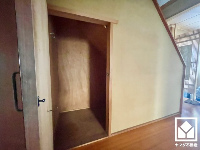 伏見区醍醐御陵西裏町の収納