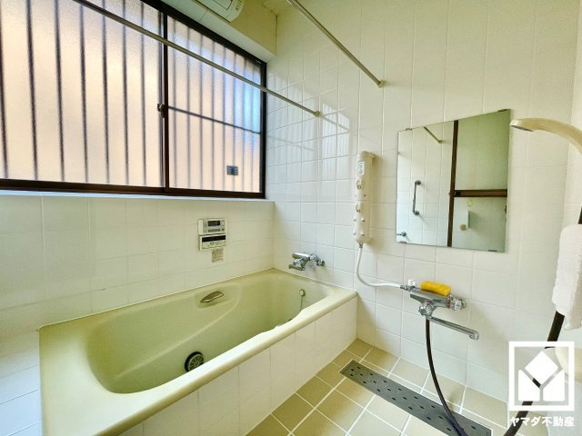 伏見区醍醐御陵西裏町の浴室