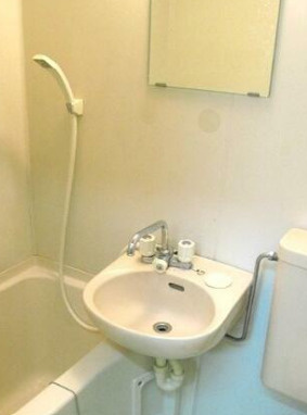 ＣＥＳＴ　ＢＯＮ　セボンの洗面所