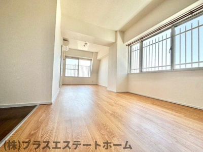 【居間・リビング】 | 神戸湊町スカイハイツ