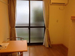 【居間・リビング】 | レオパレス氷川