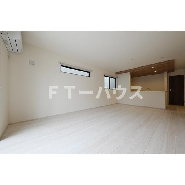 Ｋｏｌｅｔ二和向台＃０８の洋室