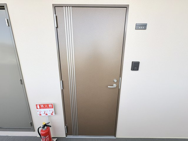 リベール大津の玄関|参考写真になりますのでご承知おき下さい。