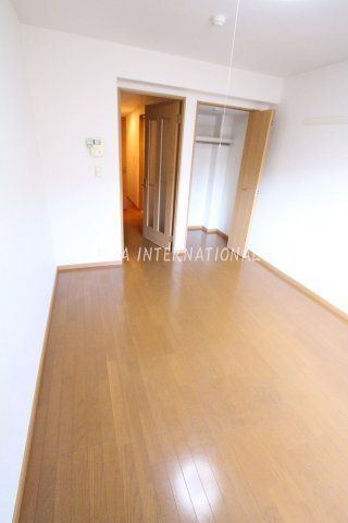 グレイスヴィラの洋室|※別号室参考写真