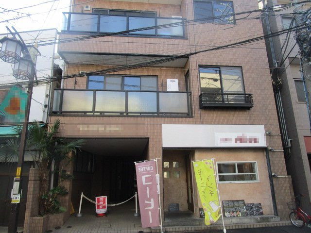 文京区千駄木３丁目のビル